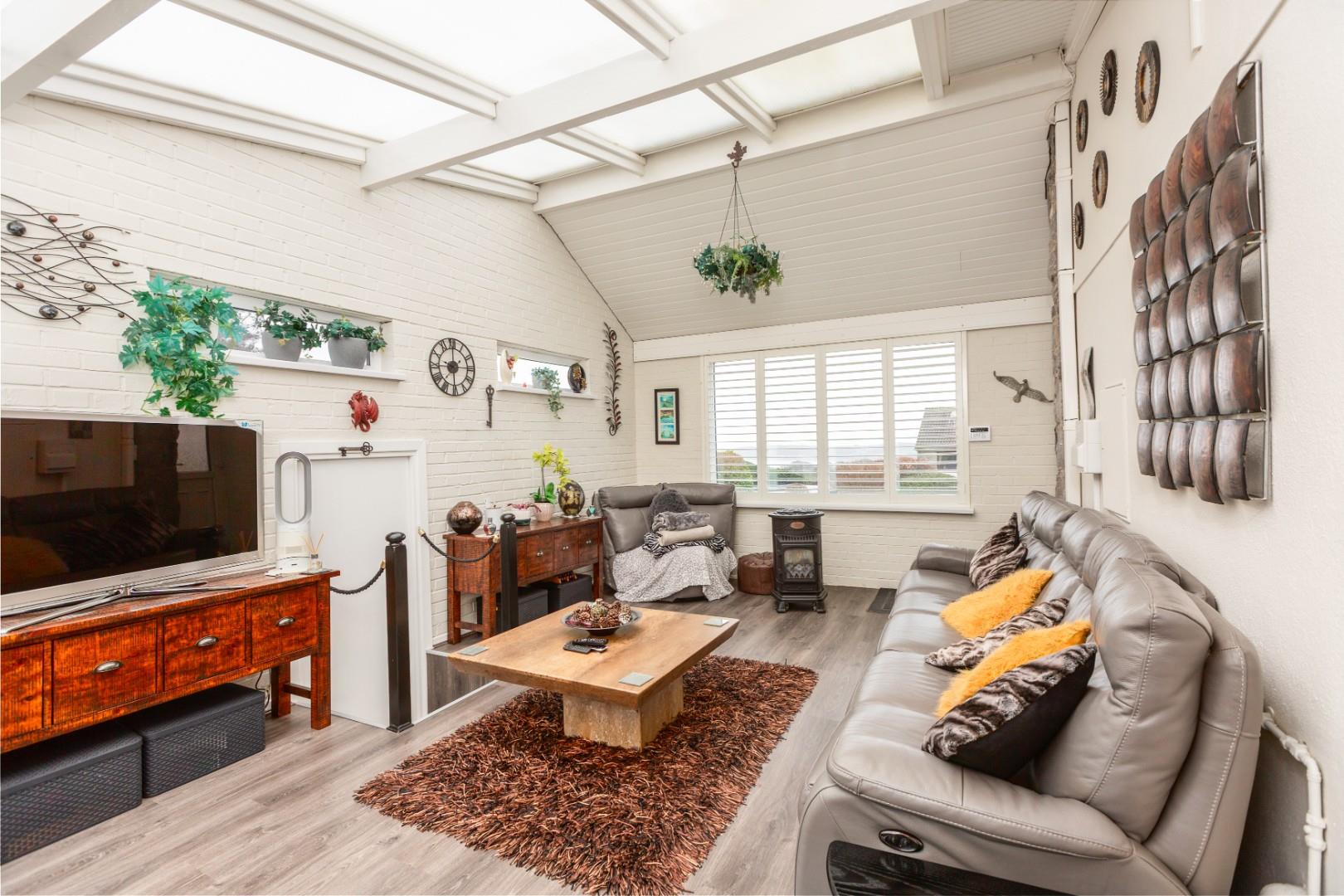 Westport Avenue, Mayals, Swansea, SA3 5EF